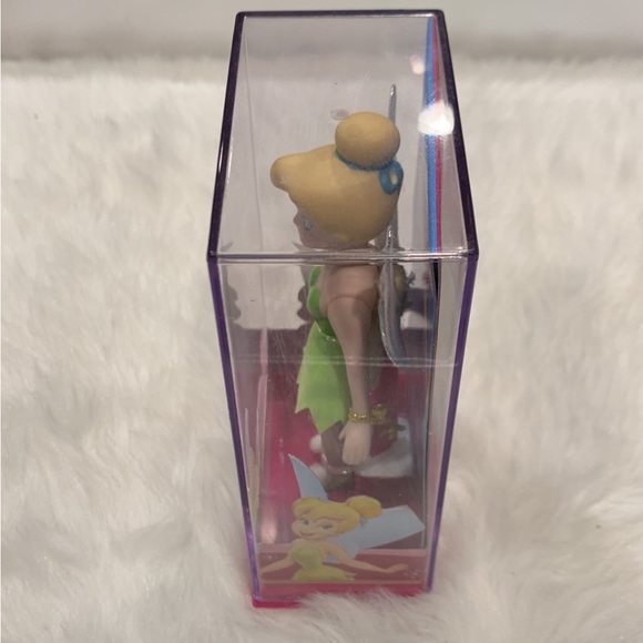 Disney Tinker bell 5” Porcelain Doll Brass Key Keepsakes 2005 edition - Picture 4 of 8